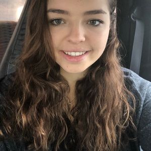 Meet your Posher, Elly